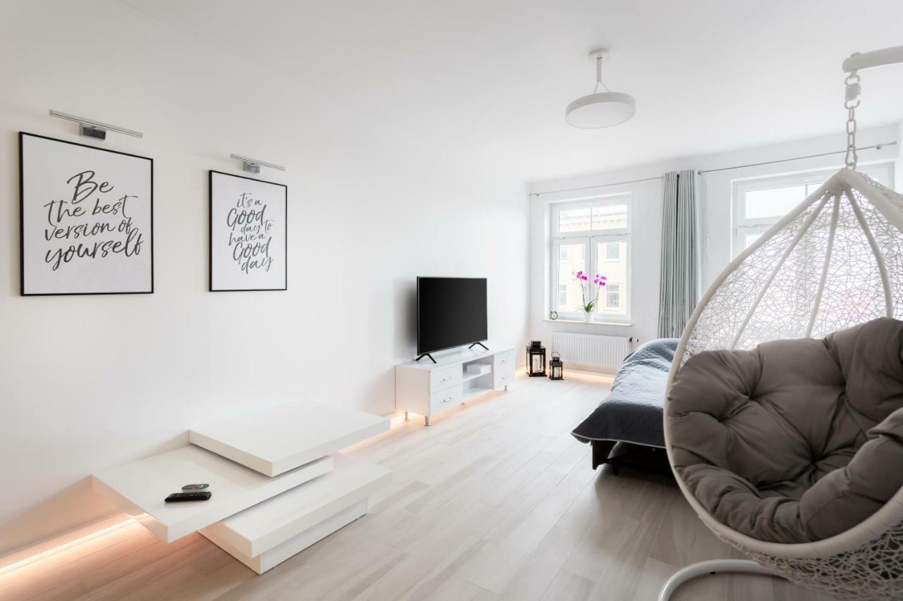 Lajsnij Sobie Apartment ポズナン エクステリア 写真